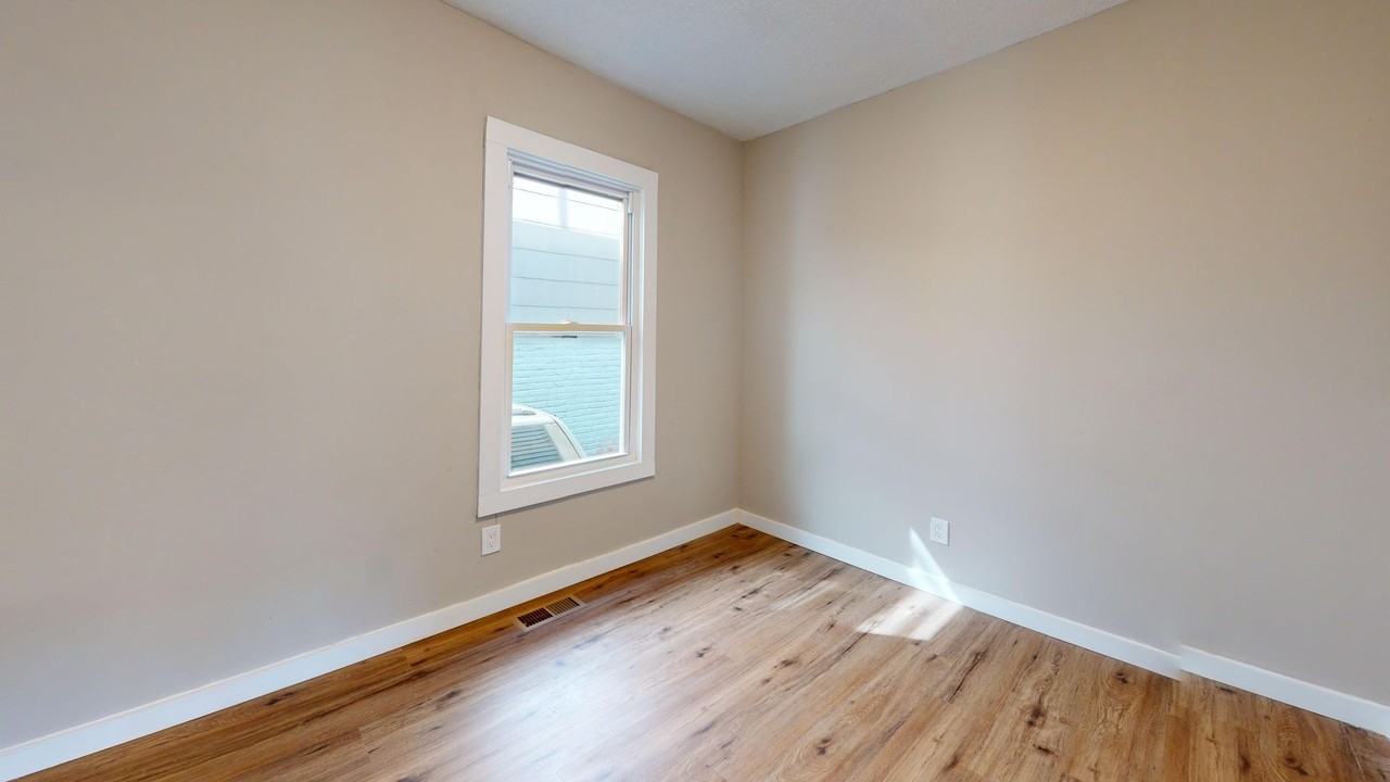 83 Nash St - Photo 6 of 27