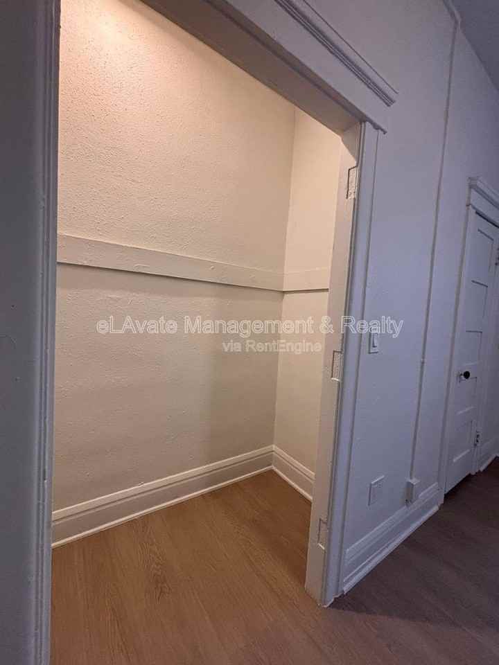 1315 S Flower St #202 - Photo 4 of 13
