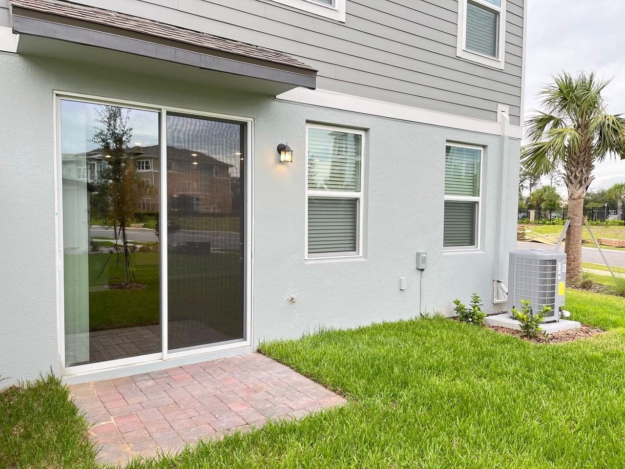 437 Legacy Loop - Photo 3 of 17