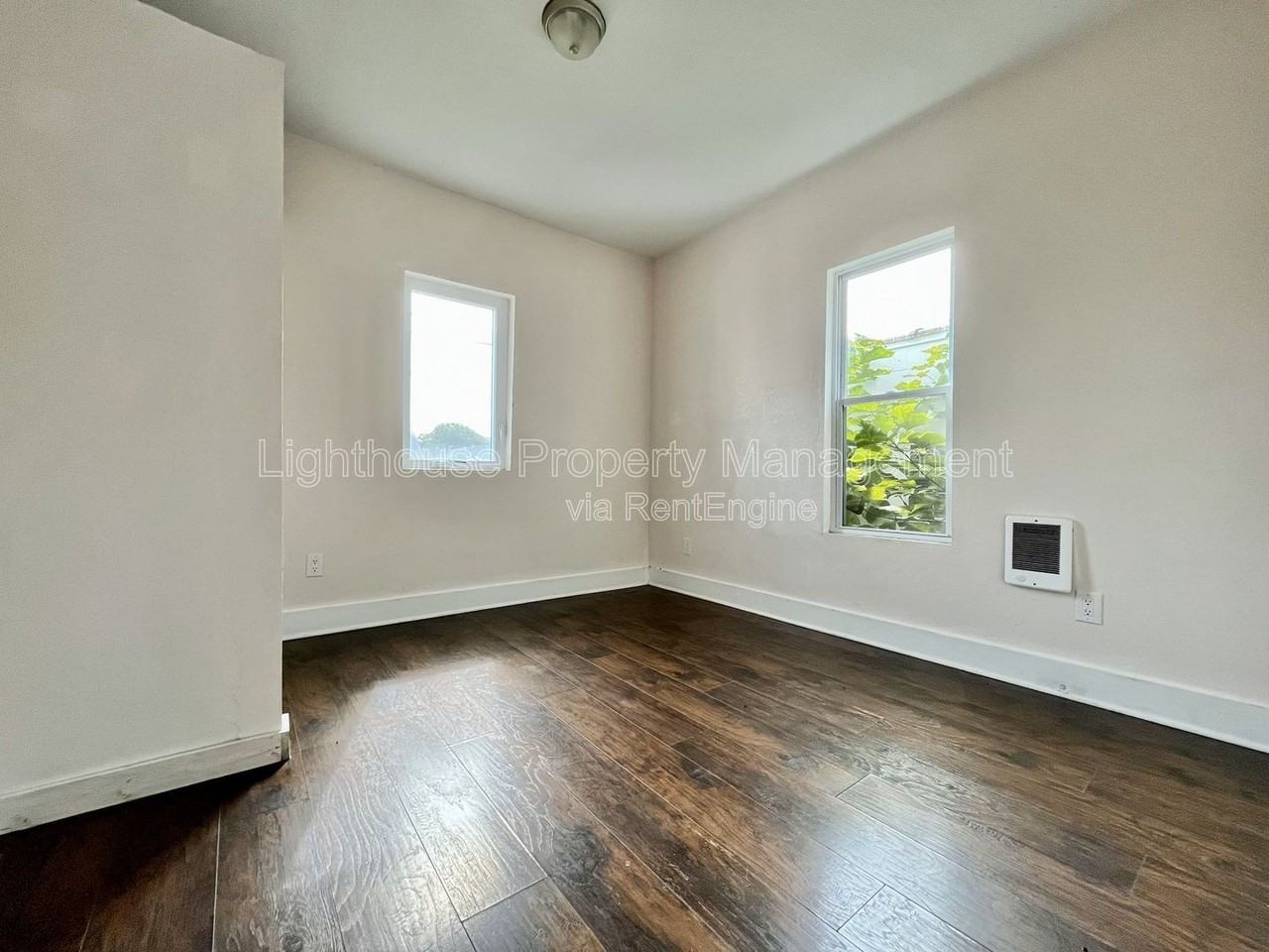 2825 Sanford St #2 - Photo 3 of 13