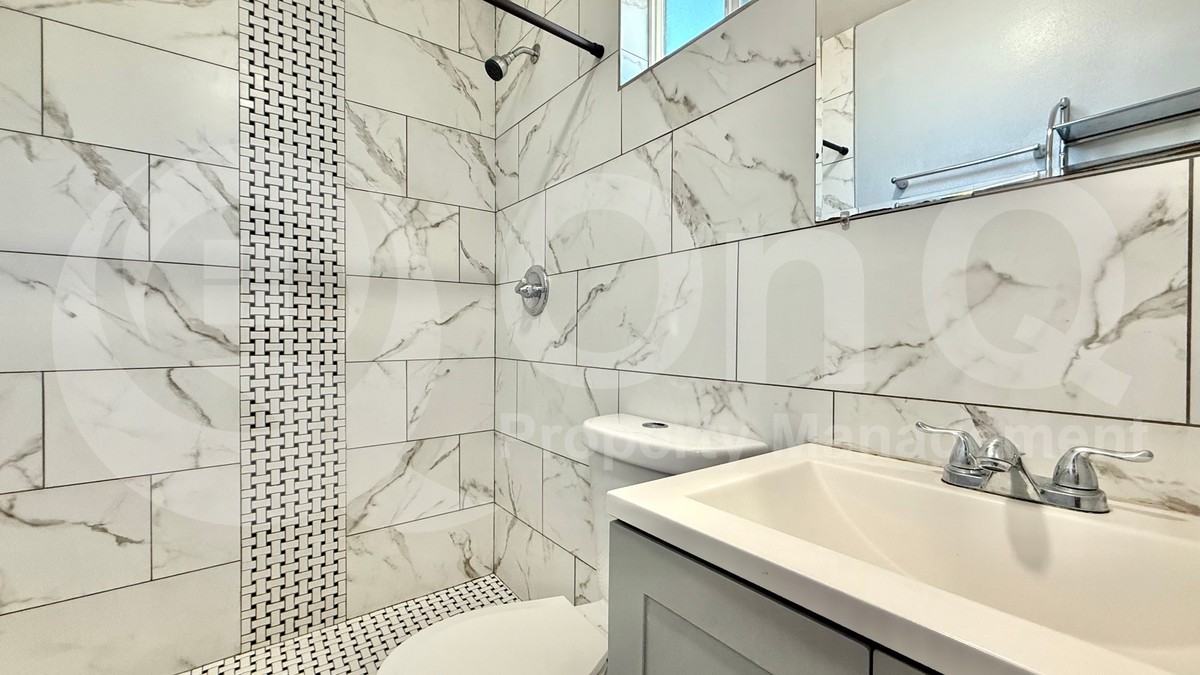1836 E Hubbell St #6 - Photo 5 of 6