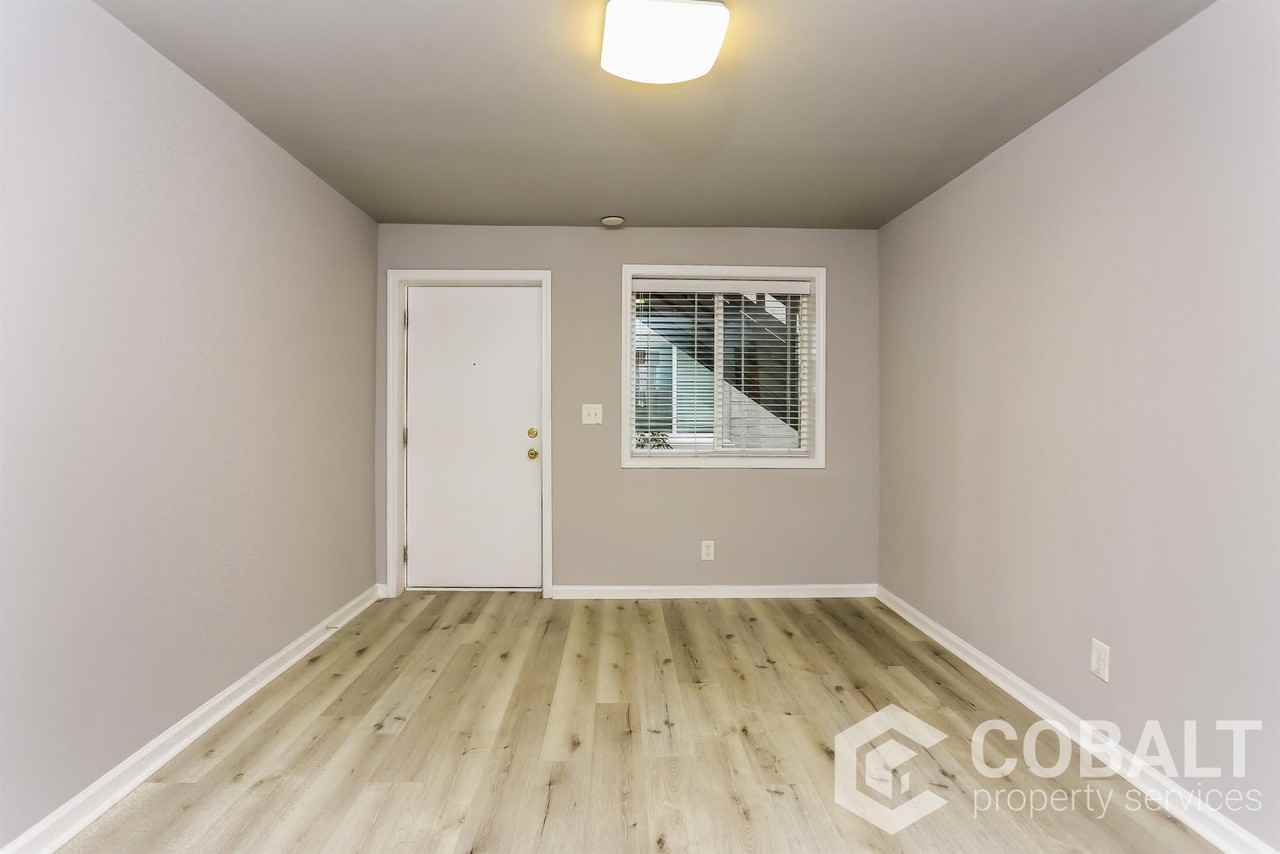 271 Glen Iris Dr Ne #3A - Photo 4 of 17