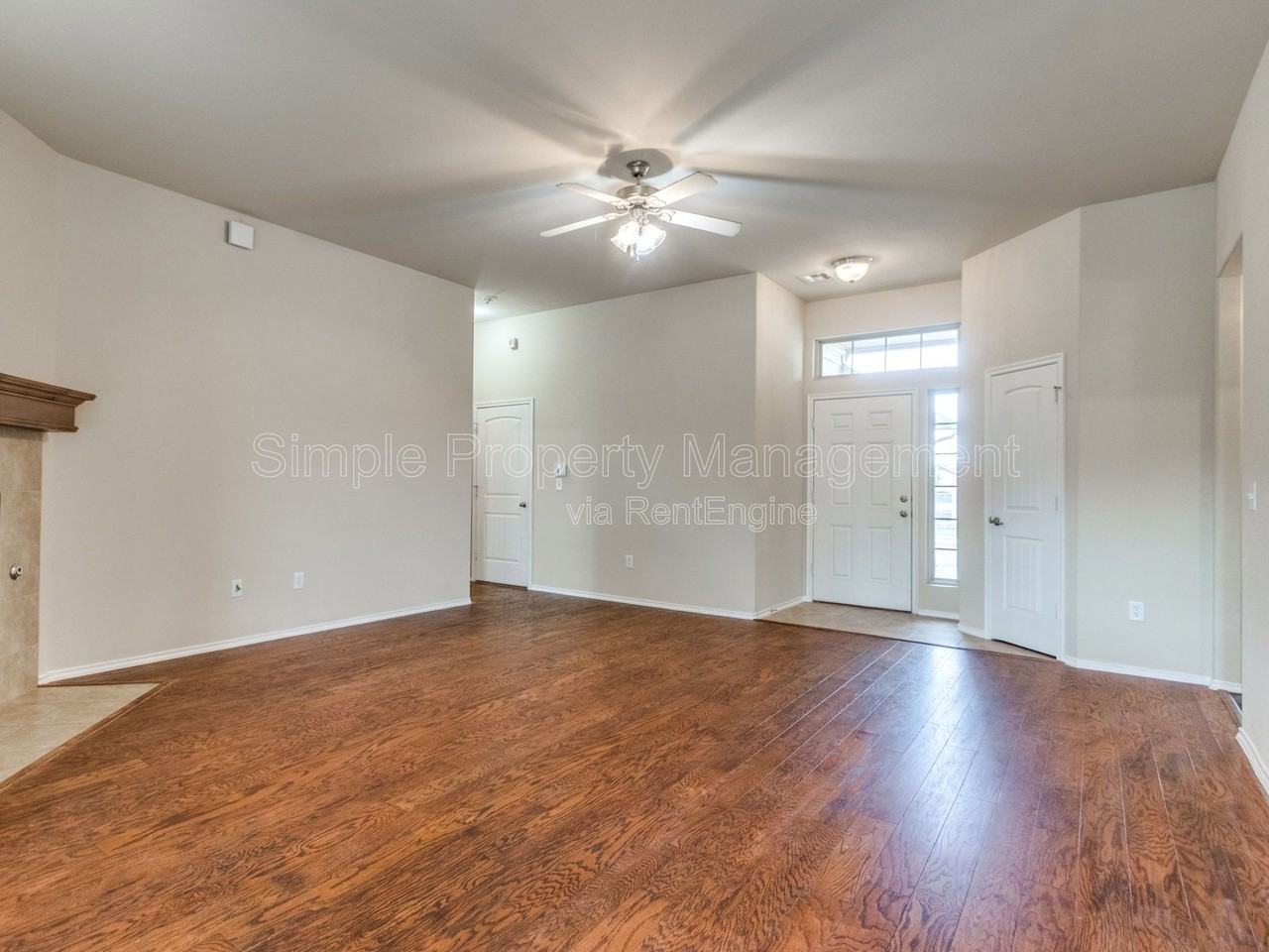 11304 Nw 98th St - Photo 3 of 30