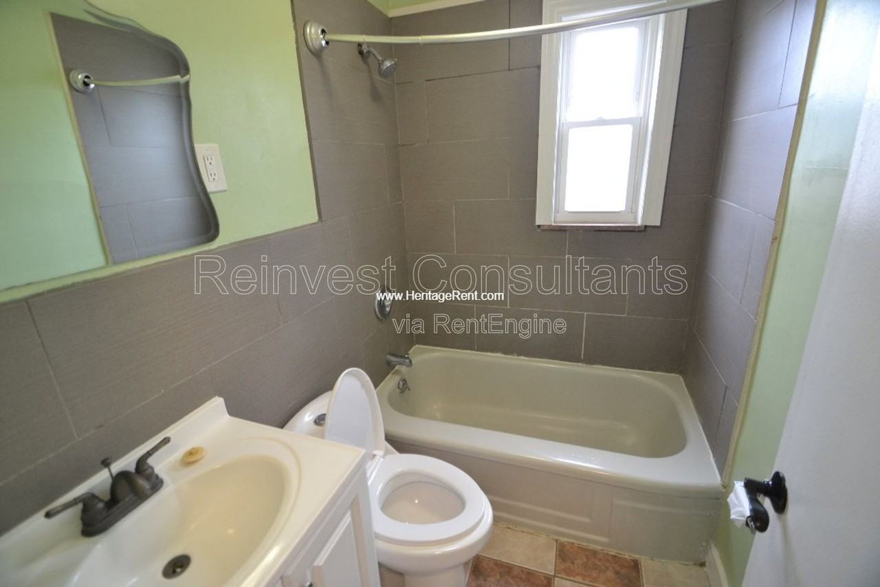 6941 Mulberry St #3 - Photo 5 of 10