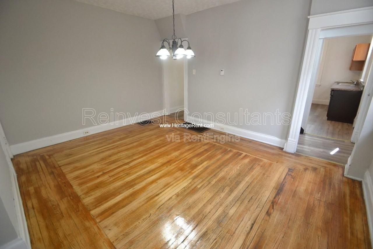 1658 Iliff Ave - Photo 3 of 11