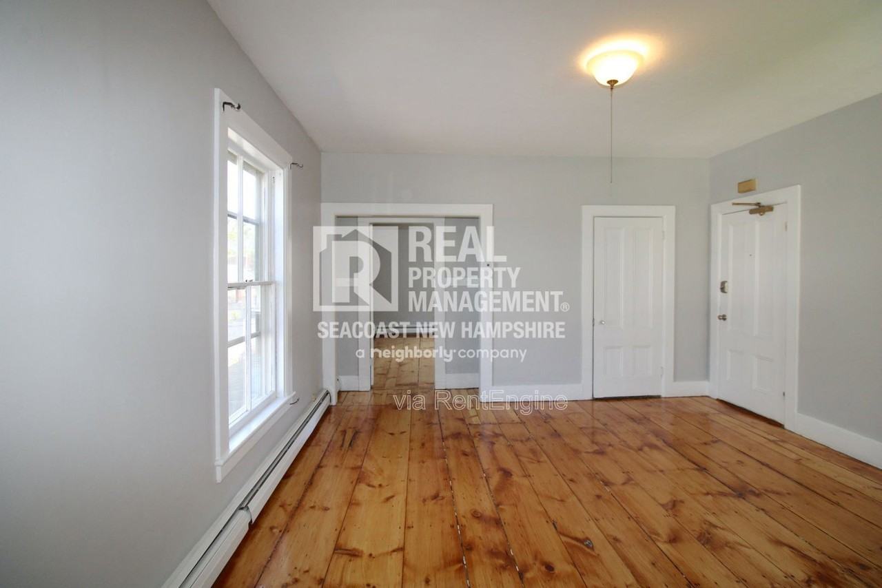 40 Grove St #3 - Photo 2 of 18