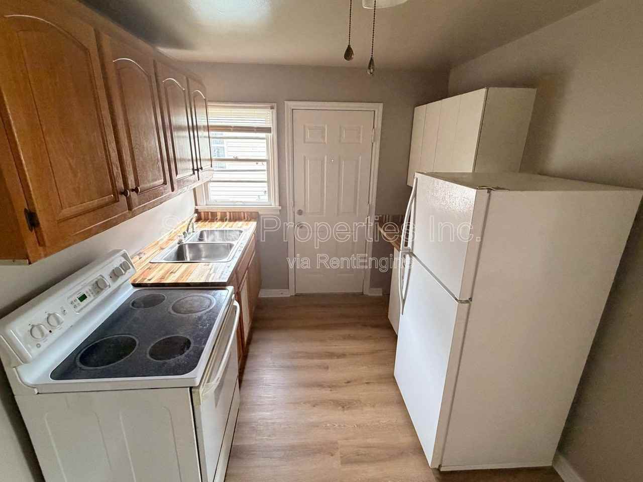 1029 Bellemeade Ave - Photo 3 of 5