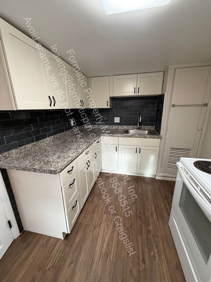 4360 Fenton St - Photo 4 of 8