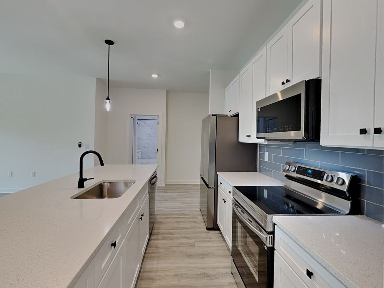 2909 Ansel Ave S - Photo 6 of 40
