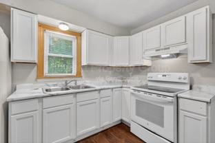 224 S Harvey Ave - Photo 1 of 1