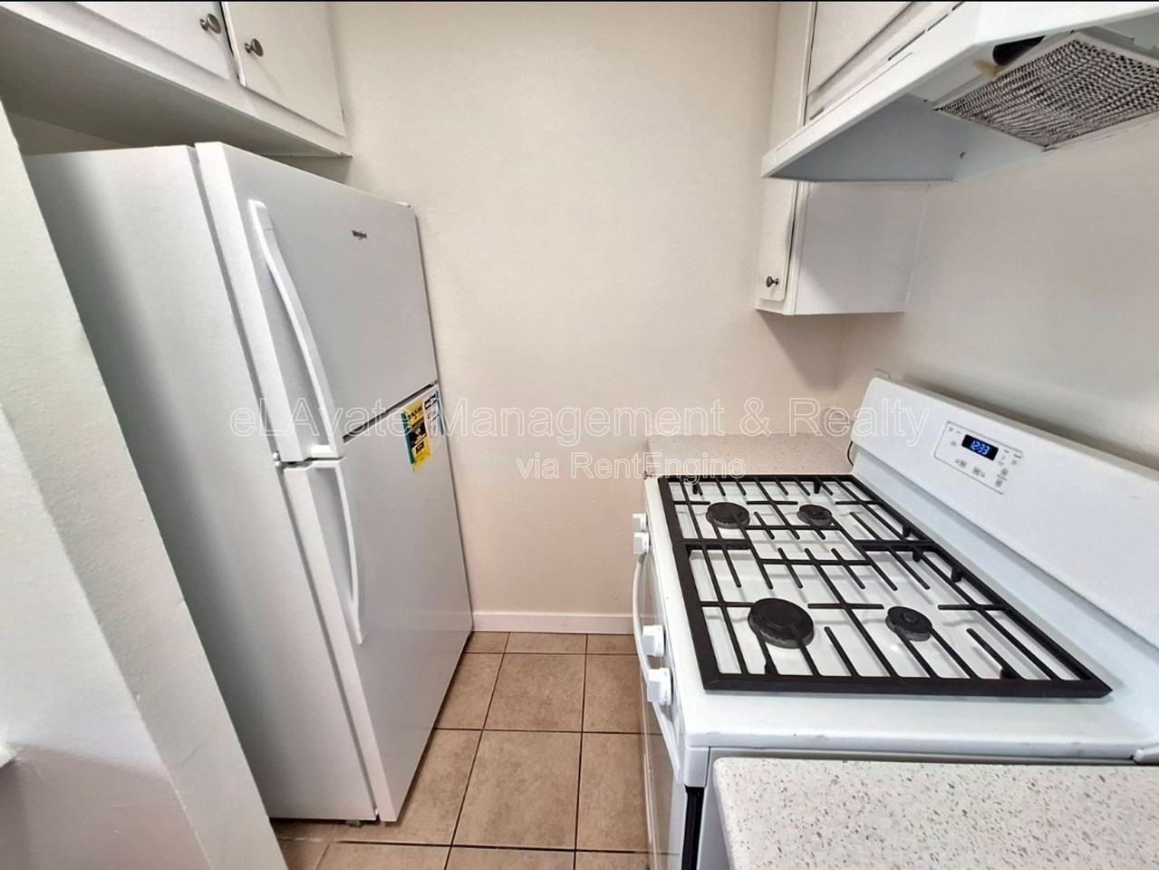 6815 Kelvin Ave #102 - Photo 7 of 24