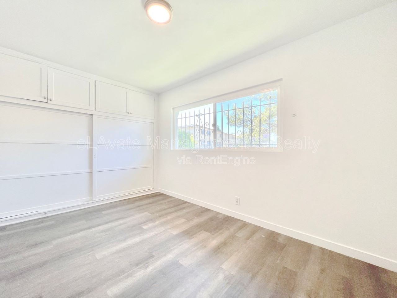 3900 Nicolet Ave #34 - Photo 5 of 10