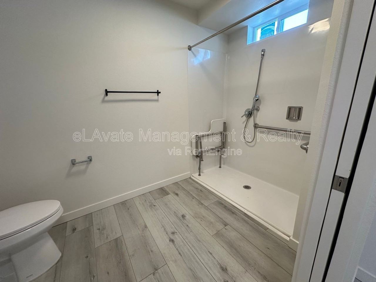 1120 E 25th St #200 - Photo 3 of 6