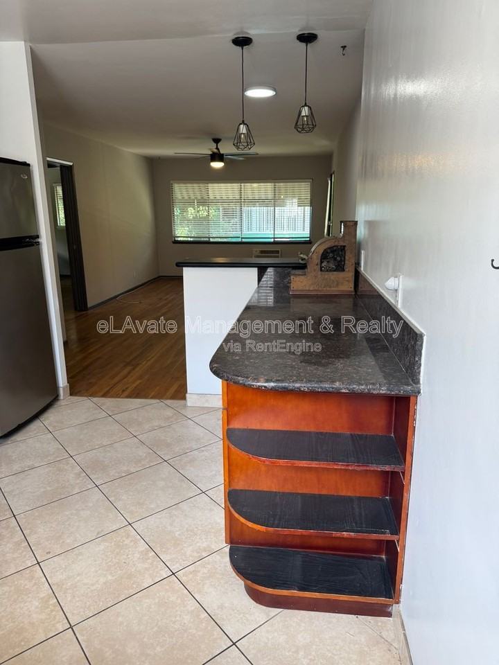 12157 Chandler Blvd #04 - Photo 6 of 24