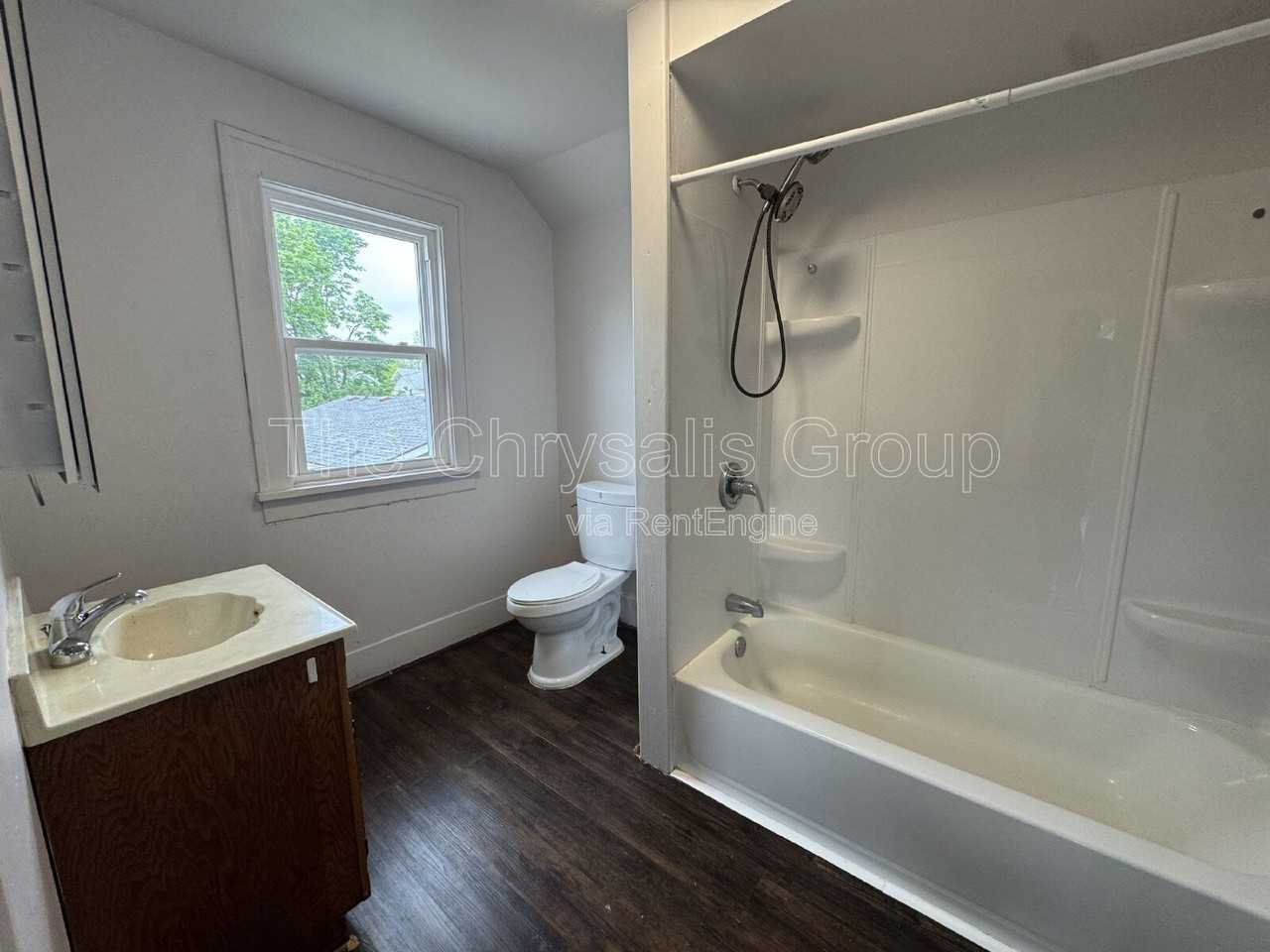 723 Joliet St #2 - Photo 3 of 6