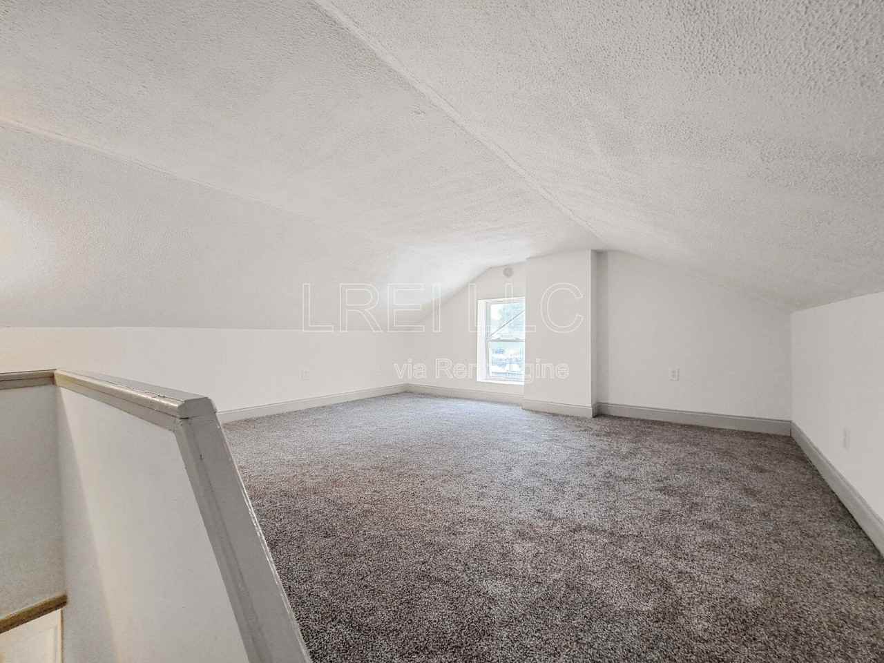 2508 W Main St - Photo 5 of 14