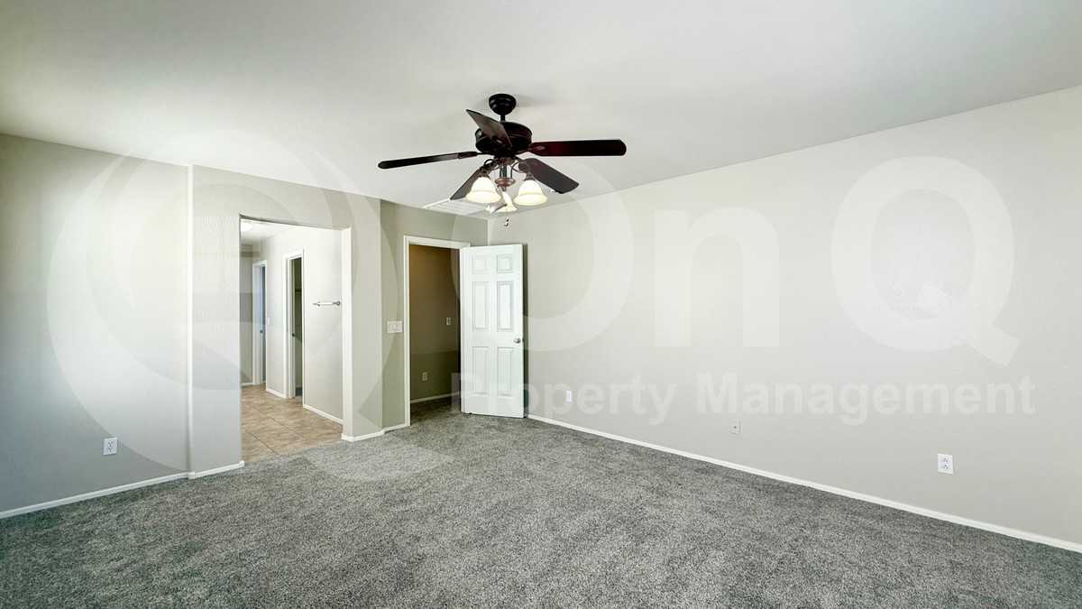 3450 E Terrace Ave - Photo 5 of 46