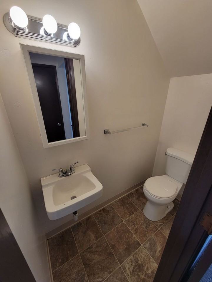730 Queen Ave Se #15 - Photo 5 of 15