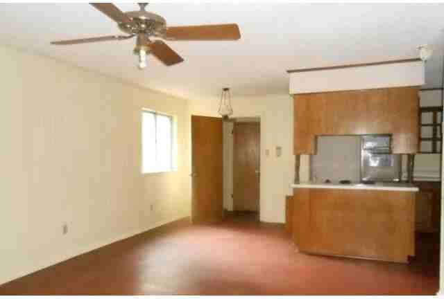 1608 Mims St - Photo 6 of 9