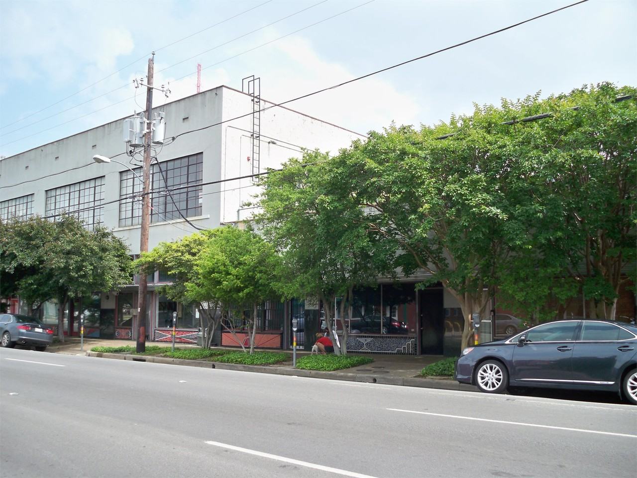 3026 Commerce St #1