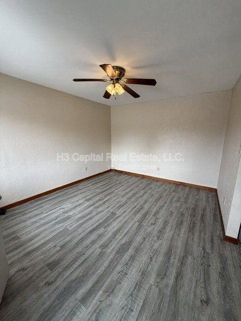1306 9th St #205 - Photo 2 of 8