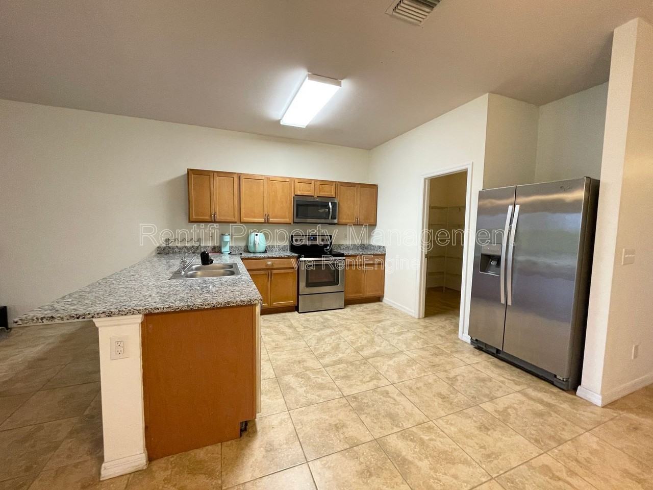 1622 Sw 16th Ct - Photo 7 of 20