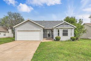 featured image of 709 E Appleridge
