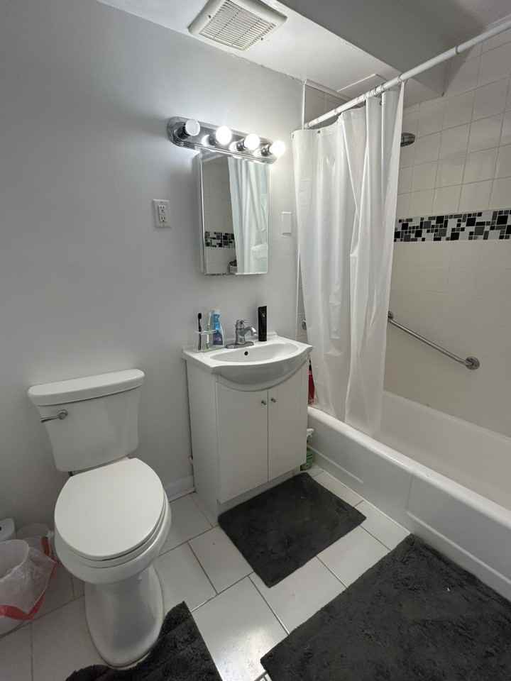 308 McArthur Ave - Photo 3 of 5