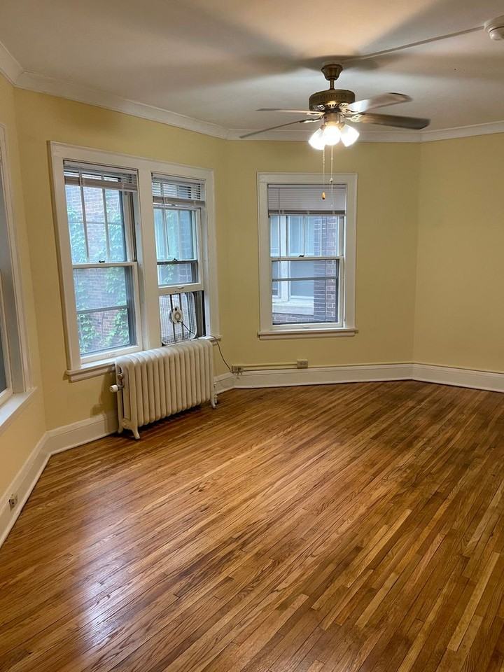 Twin Court Apartments - Photo 6 of 38