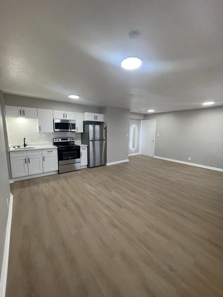 Live in Style at Bellagio East Living I: Convenient and Vibrant Community in Indianapolis - Photo 2 of 50