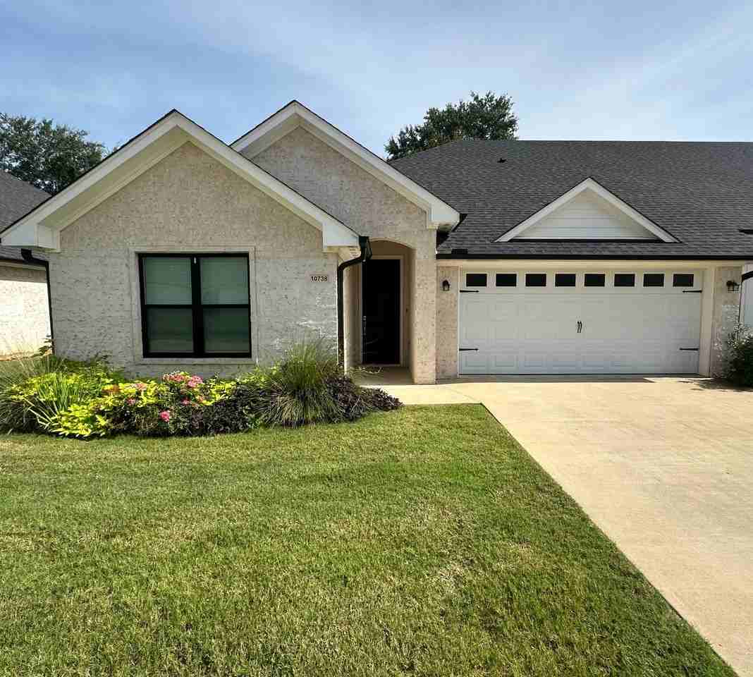 10738 County Road 169
