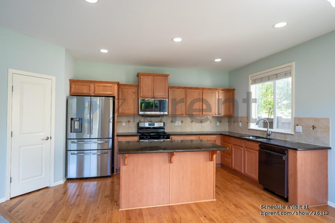 3612 183rd Ln Se - Photo 2 of 20