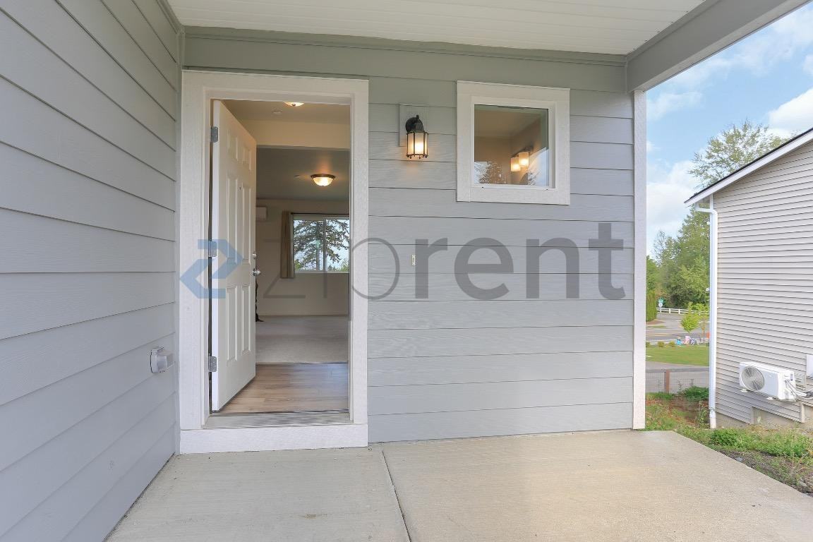 3956 83rd Ave Ne - Photo 2 of 26