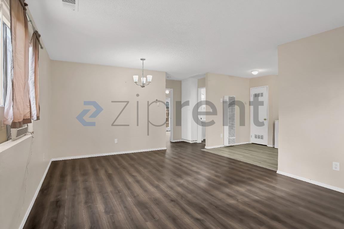 16025 L St #D - Photo 4 of 21