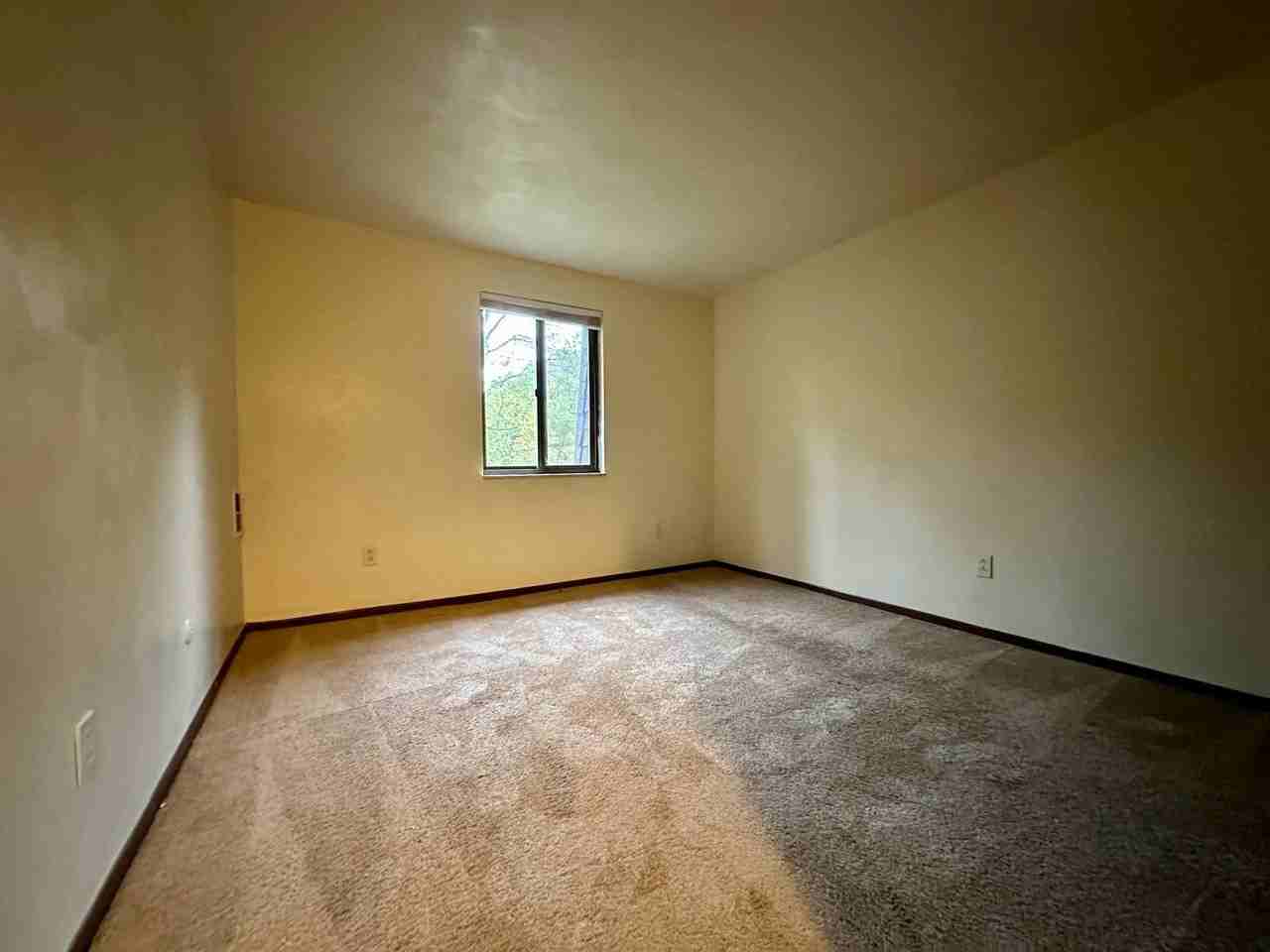 105 Kellywood Mnr - Photo 4 of 9