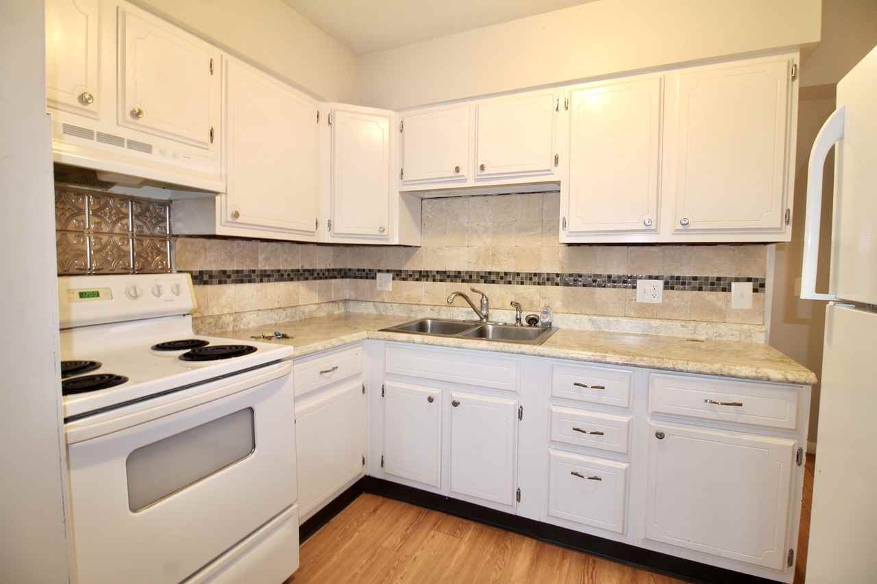 4527 12th Ave #3 - Photo 2 of 13