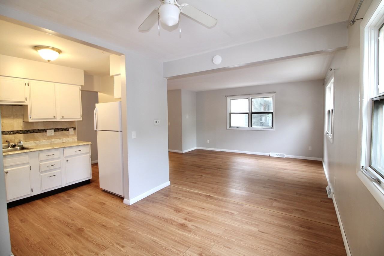 4527 12th Ave #3 - Photo 3 of 13