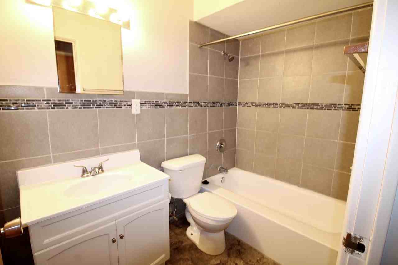 4527 12th Ave #3 - Photo 4 of 13