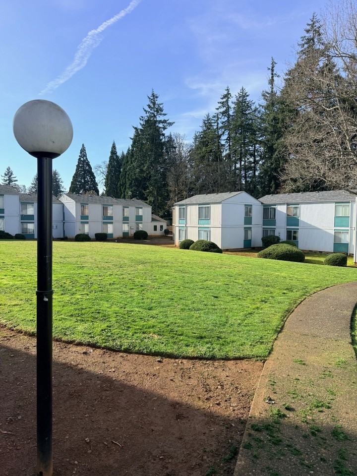 Sunnyside Village Apartments - Photo 2 of 44