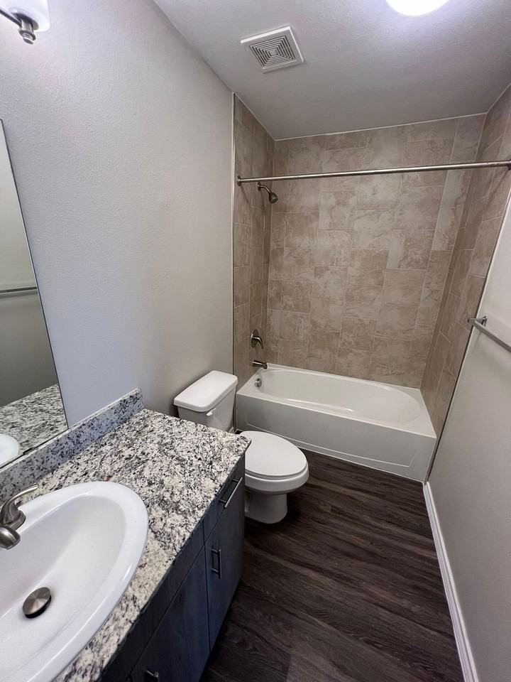 Brownsville Lofts - Photo 4 of 24