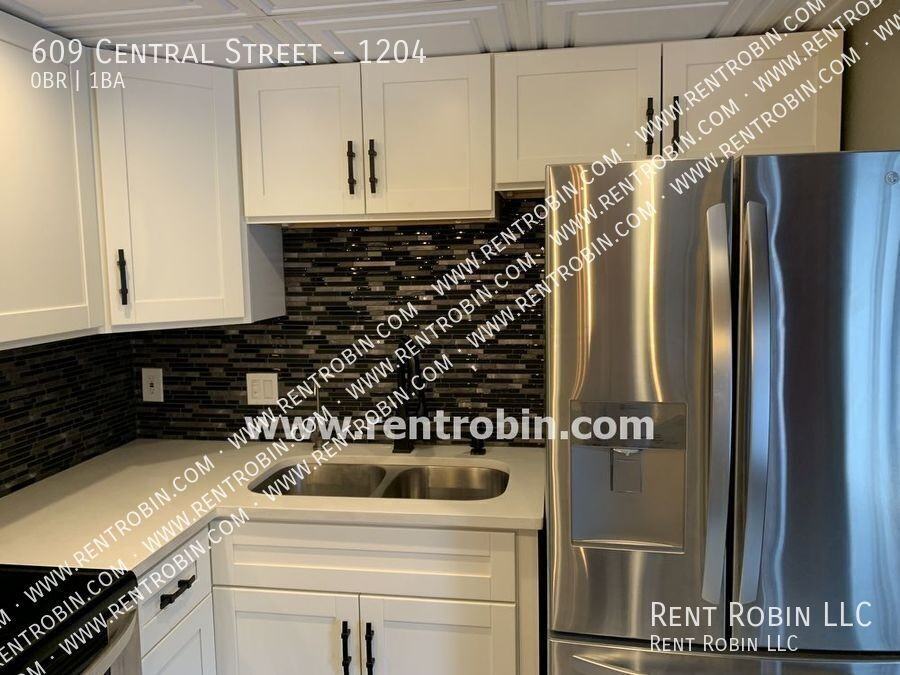 609 Central St #1204 - Photo 5 of 22