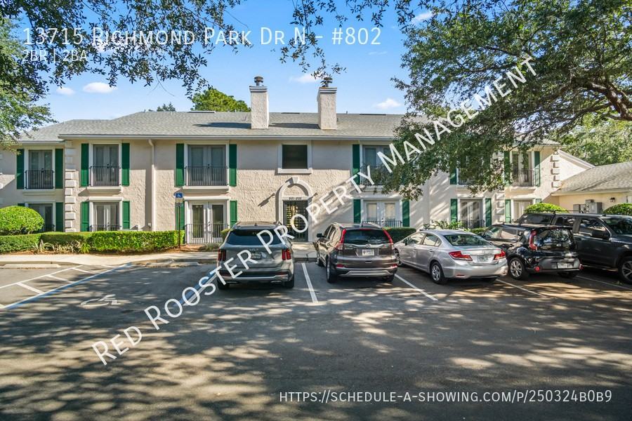 13715 Richmond Park Dr N #802 - Photo 2 of 17