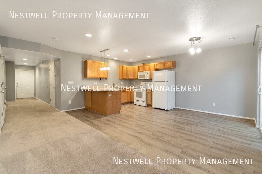 1254 W Bridalwood Loop - Photo 3 of 19