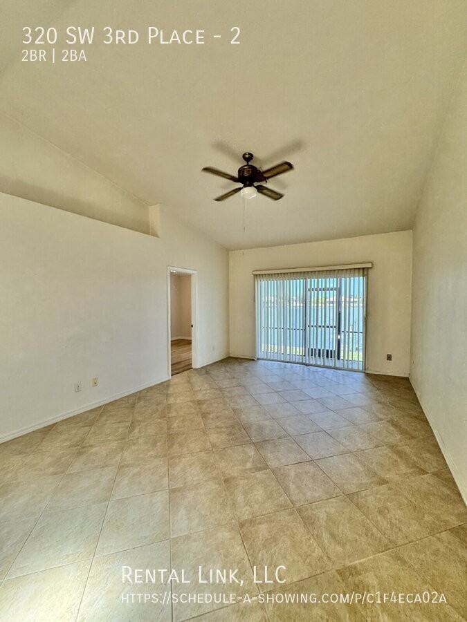 320 Sw 3rd Pl #2 - Photo 4 of 39