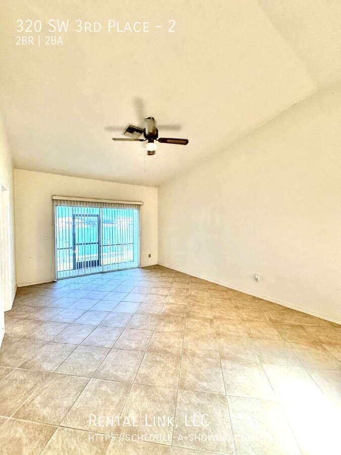 320 Sw 3rd Pl #2 - Photo 5 of 39