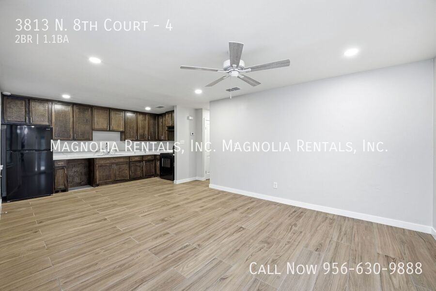 3813 N 8th Ct #4 - Photo 4 of 16