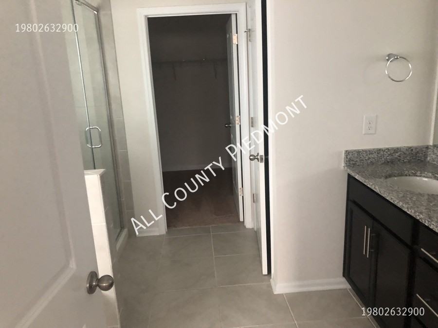 1509 Cambria Ct - Photo 7 of 10
