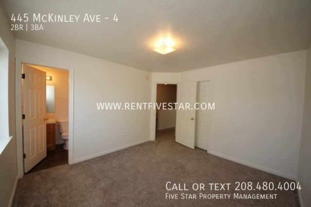 445 Mckinley Ave #4 - Photo 7 of 15
