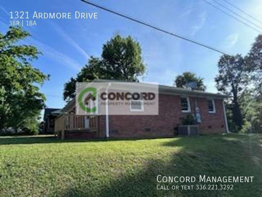 1321 Ardmore Dr - Photo 3 of 16