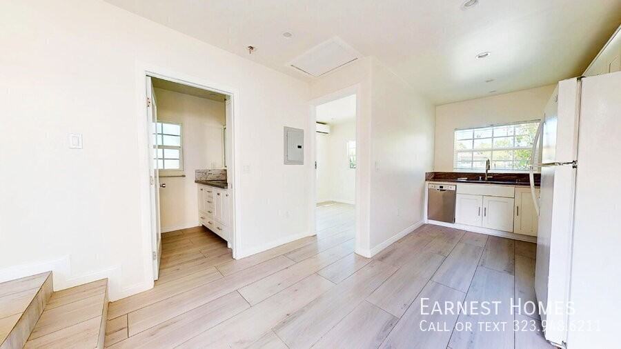 19020 Sylvan St - Photo 2 of 14
